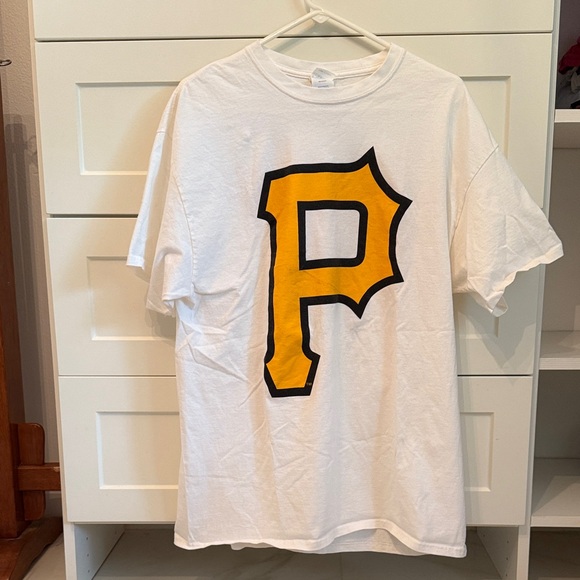 Pirates/Budweiser Decide to Ride White T-Shirt - Picture 2 of 4